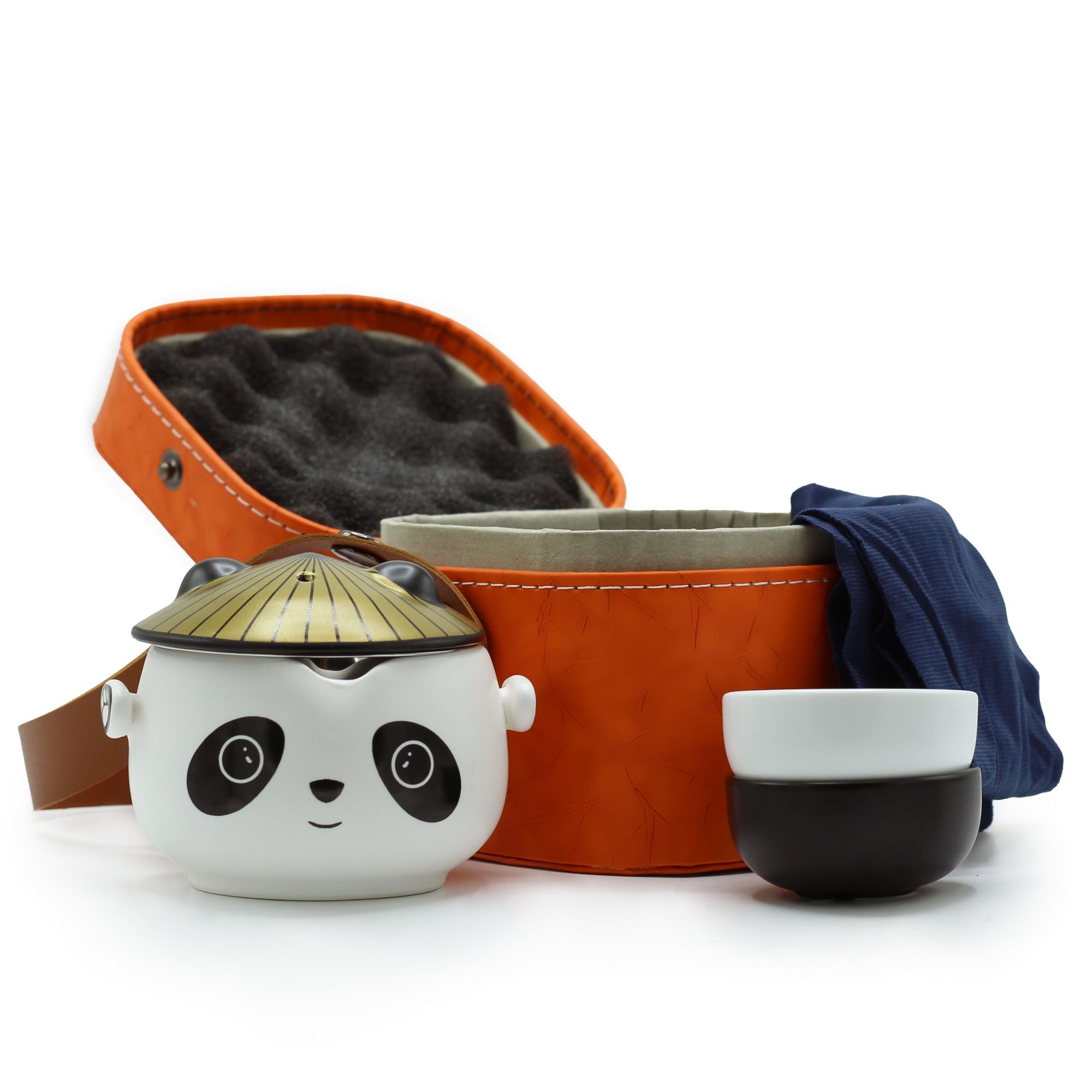 Nádherný čajník s hrnčekmi Panda
