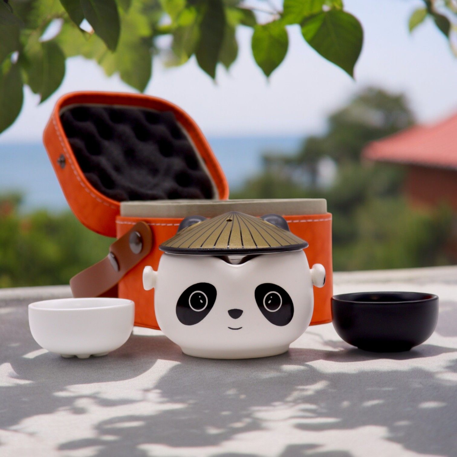 Súprava čajníka Kung Fu Panda – dva šálky – cestovná sada