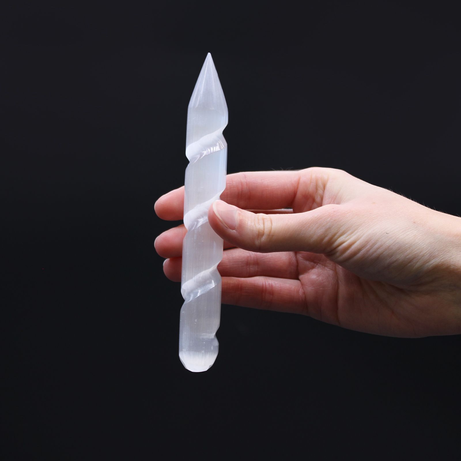 Selenitové špirálové tyčinky – 16 cm (s hrotmi na oboch koncoch)