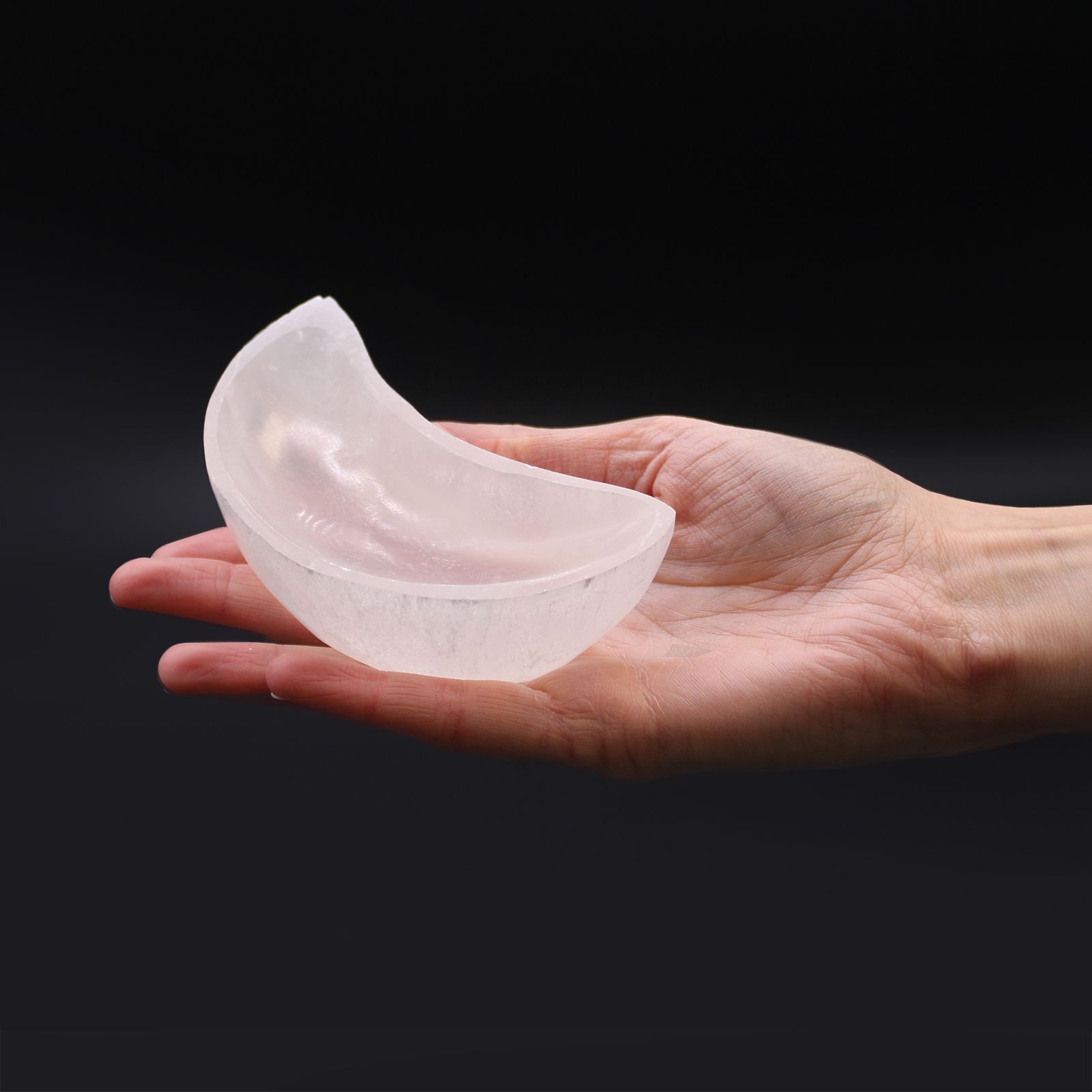 Selenitová miska v tvare mesiaca – 10 cm
