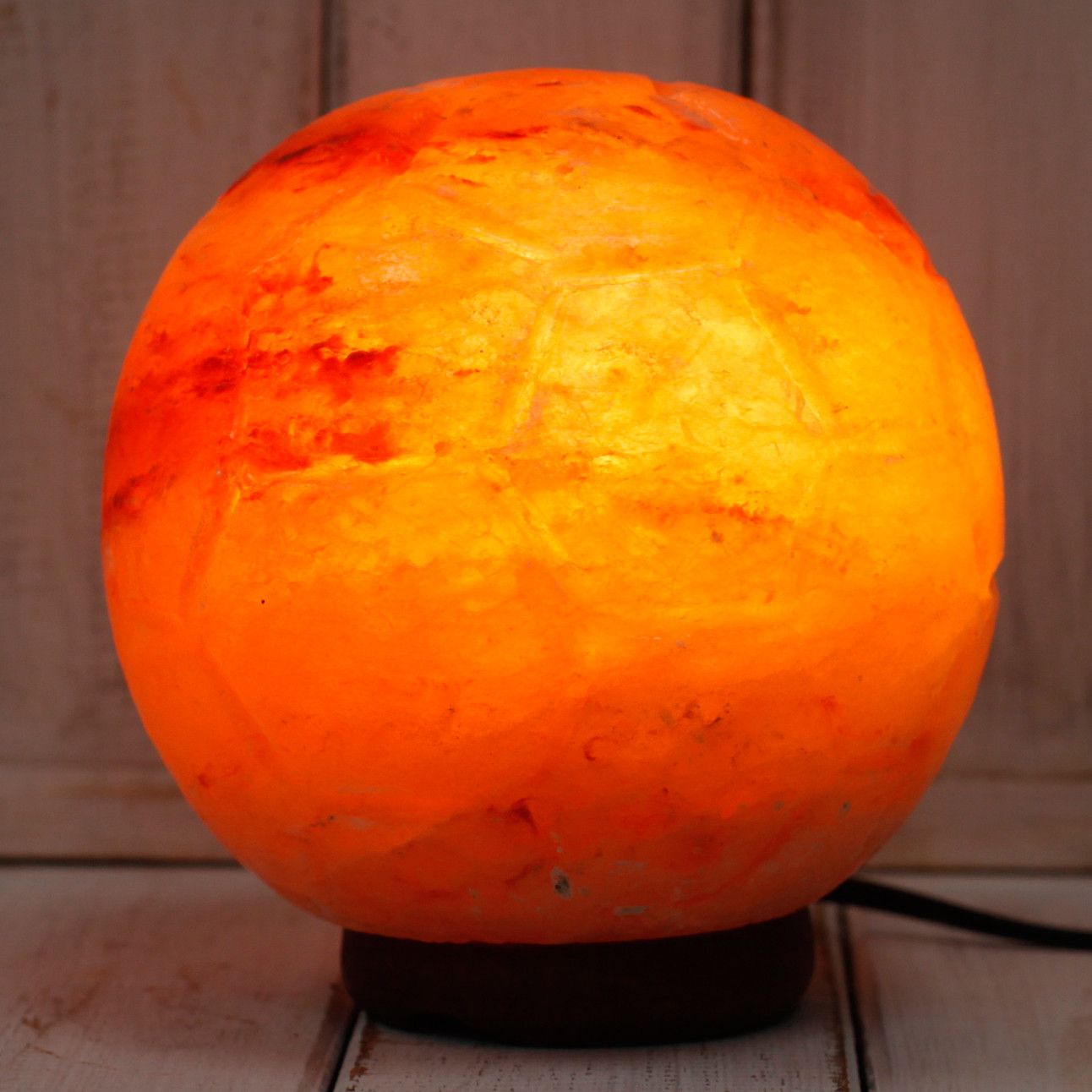 Ručne vyrobená soľná lampa – Futbal